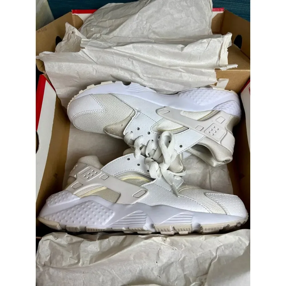 Used w/ Box, Good Condition - 6.5Y - Nike Air Huarache Run